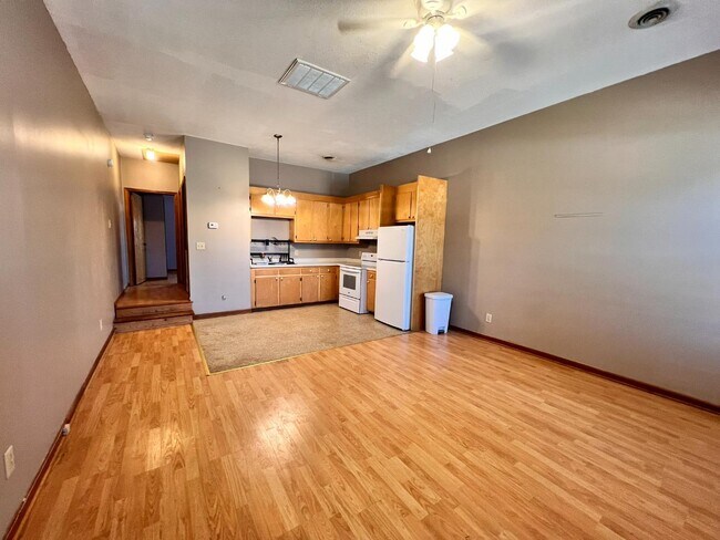 Building Photo - 4921 Fairground Rd