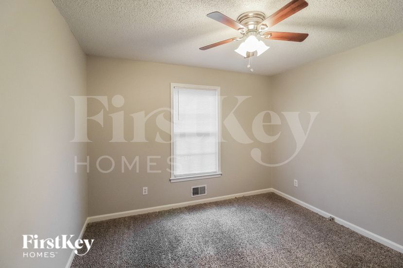 Building Photo - 4725 Diggers Way