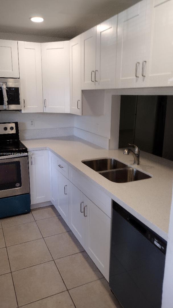 Primary Photo - 1151 NE 210th Terrace