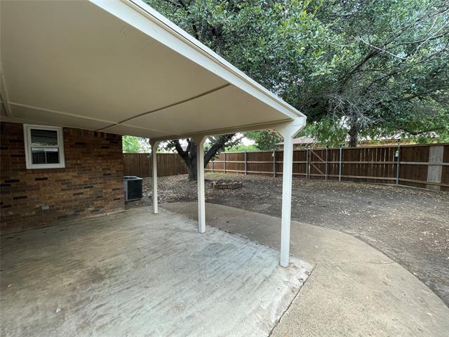 Building Photo - 1009 Imperial Dr
