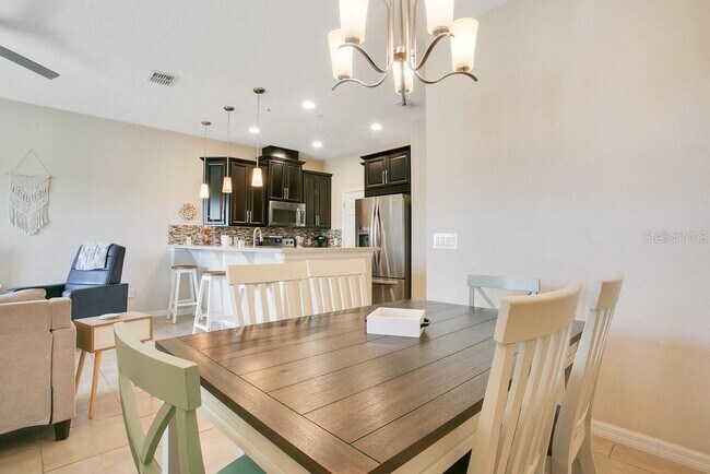 Building Photo - 449 Gee Hammock Ln