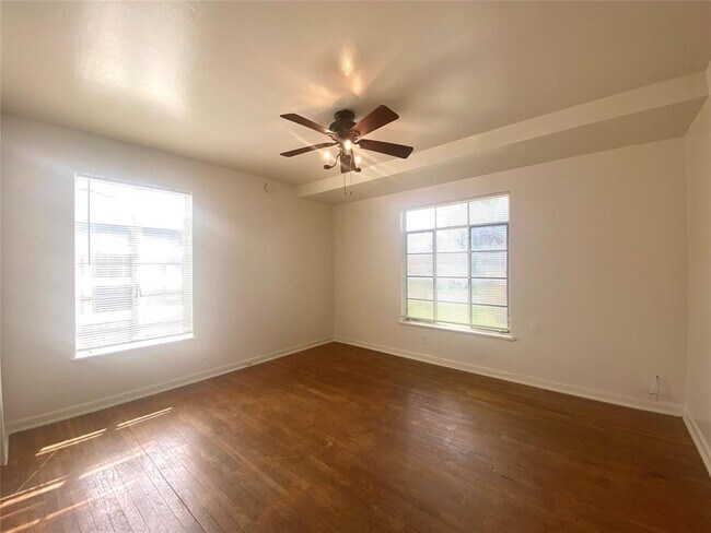 Building Photo - 602 Hammack Dr