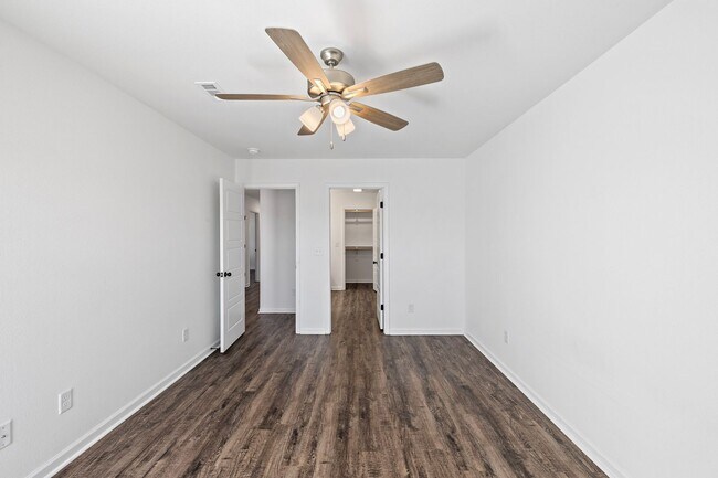 Building Photo - 523 Alex Jordan Dr.