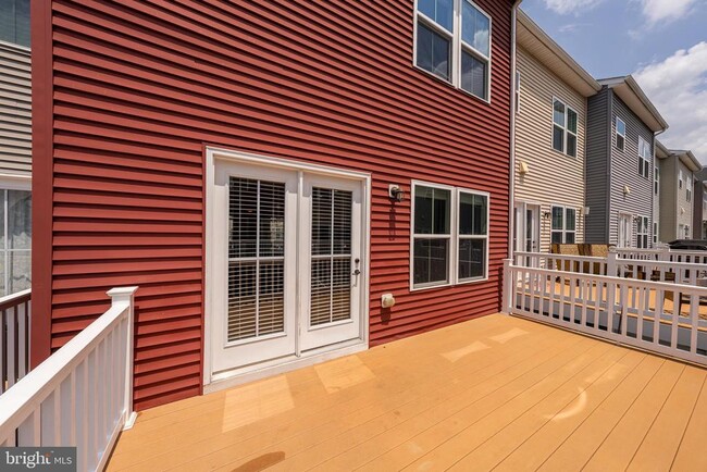 Building Photo - 41683 Overmyer Terrace