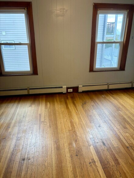 Building Photo - 32 Harley Ave