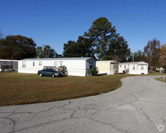 Crosby Mobile Estates 4907 Ogeechee Rd Savannah GA 31405 Apartment Finder