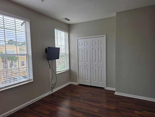 Building Photo - Three Bedroom Townhouse at Vista Cay in Orlando