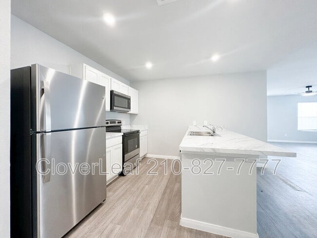 Building Photo - 1317 Orchard Oaks