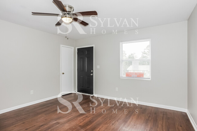 Building Photo - The Lifestyle You Deserve.