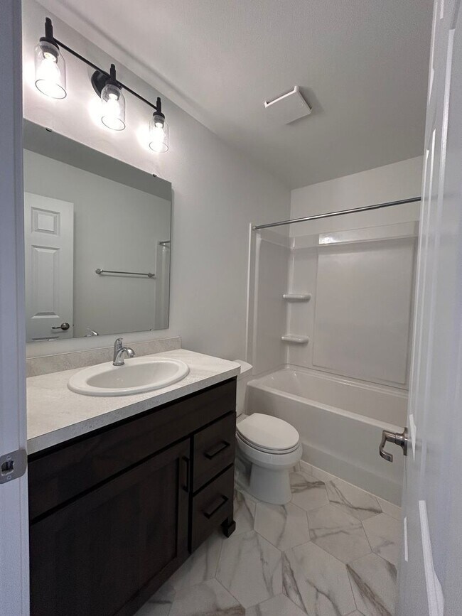 Building Photo - The Wilds Townhomes