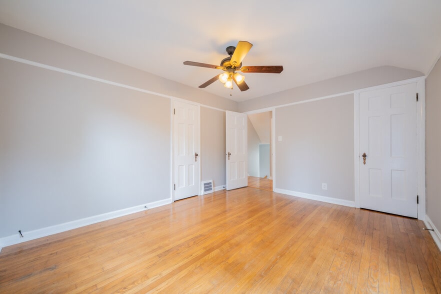 Building Photo - 1200 Brentwood Rd