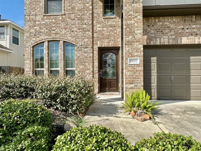 Building Photo - 18002 Alora Springs Trace