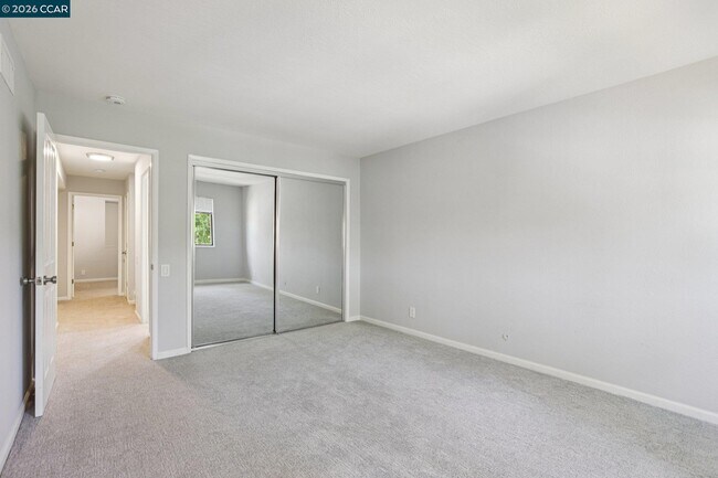 Building Photo - 1541 Moraga Way