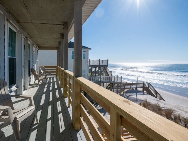 Building Photo - On Porpoise @ 36 Porpoise Place