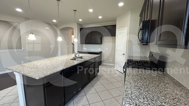 Building Photo - 2221 Candler Club Way