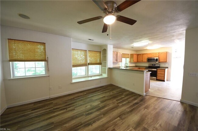 Building Photo - 1109 Lady Ashley Dr
