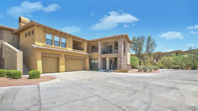 Building Photo - 21320 N 56th St