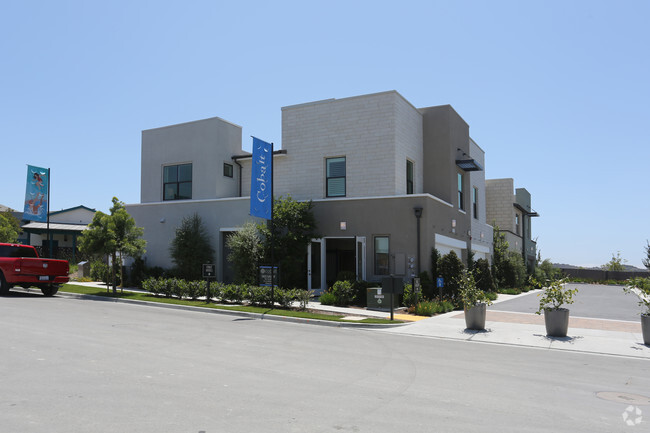 Building Photo - Cobalt at Esencia