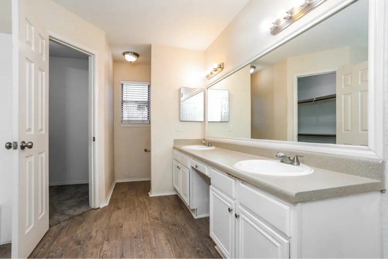 Building Photo - 6406 Big Springs Dr