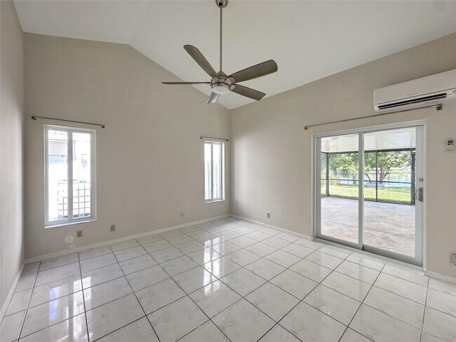 Building Photo - 7360 NW 54th St