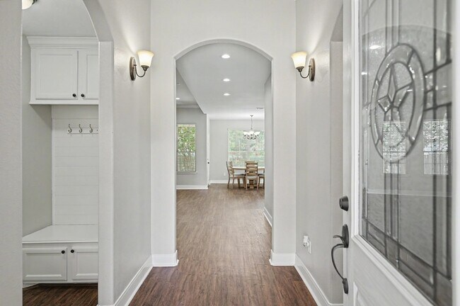 Building Photo - 13314 Enchanted Way