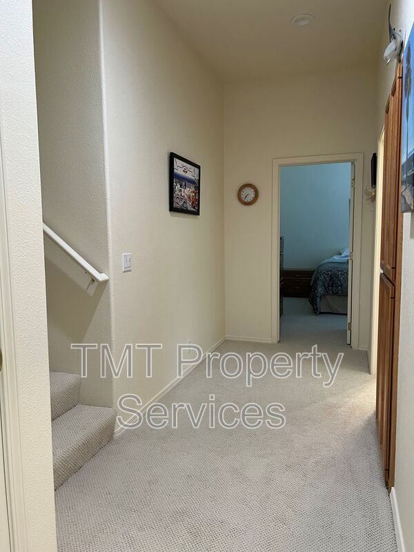 Building Photo - 6213 Kestrel Ln