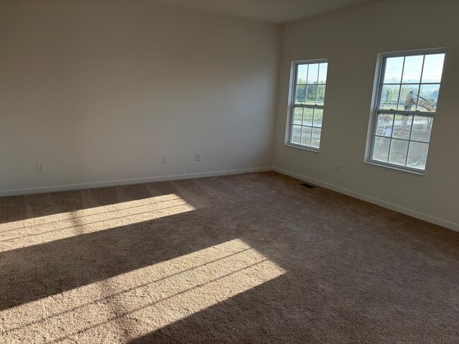 Building Photo - 158 Dusky Willow Dr