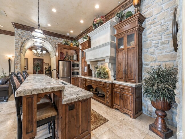 Building Photo - Torino Tower - 913