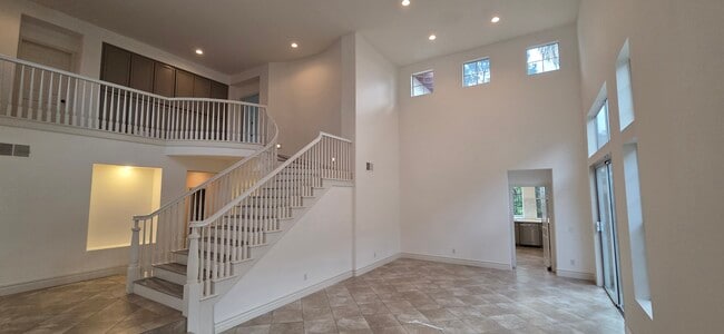 Building Photo - 22615 Summerfield