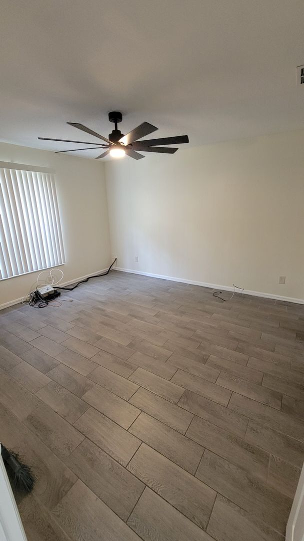 Building Photo - 701 Orchid Ave