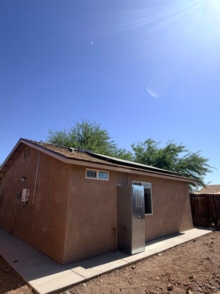 Building Photo - 774 M Acuna Ave