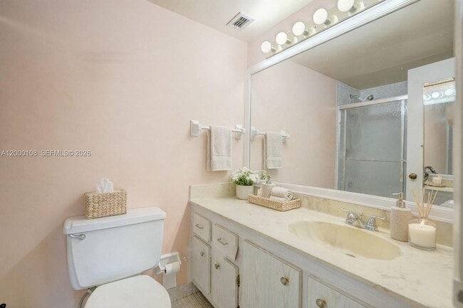 Building Photo - 3800 S Ocean Dr