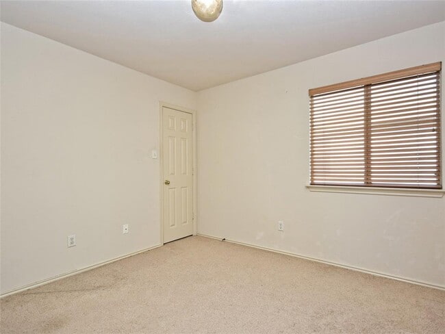 Building Photo - 3600 Spring Canyon Trail