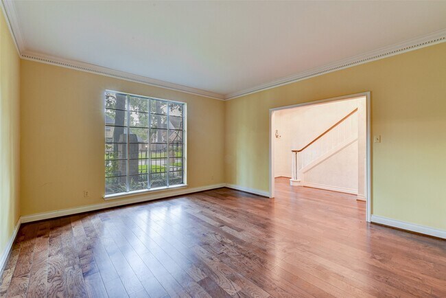 Building Photo - 5502 Fountainbridge Ln