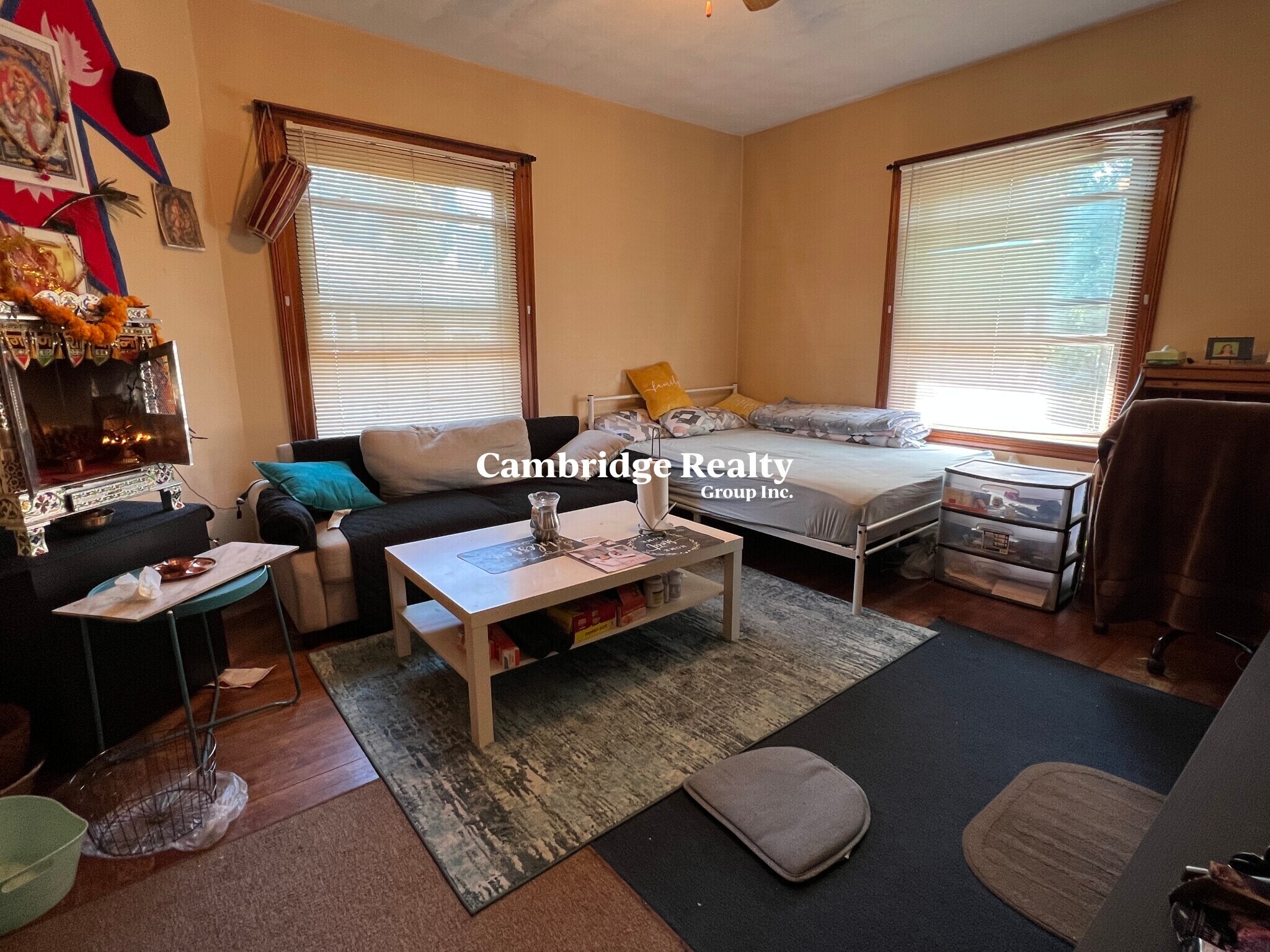 Building Photo - 22 Grand View Ave