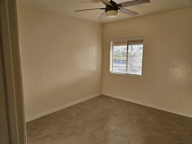 Building Photo - 4445 S Kostka Ave