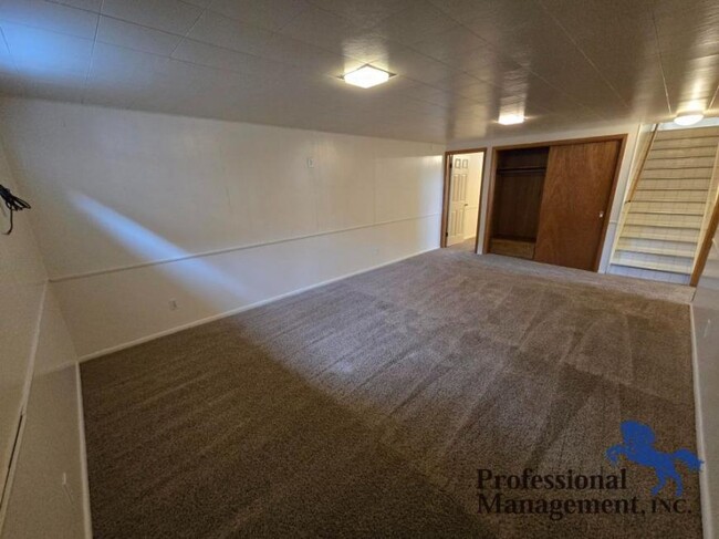 Building Photo - 3 bedroom in Billings MT 59102