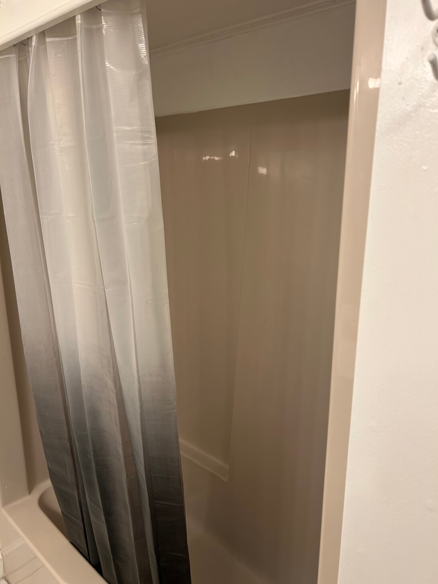 Building Photo - 1315 Mayhew Tpke