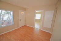 Building Photo - 13295 Beaver St