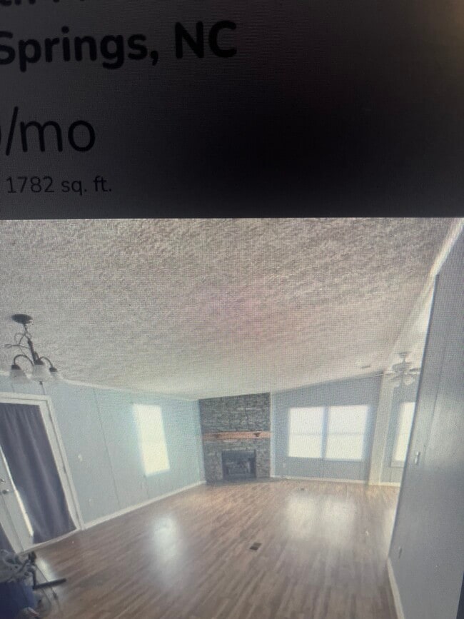 Building Photo - 5654 Davis-Hardy Rd