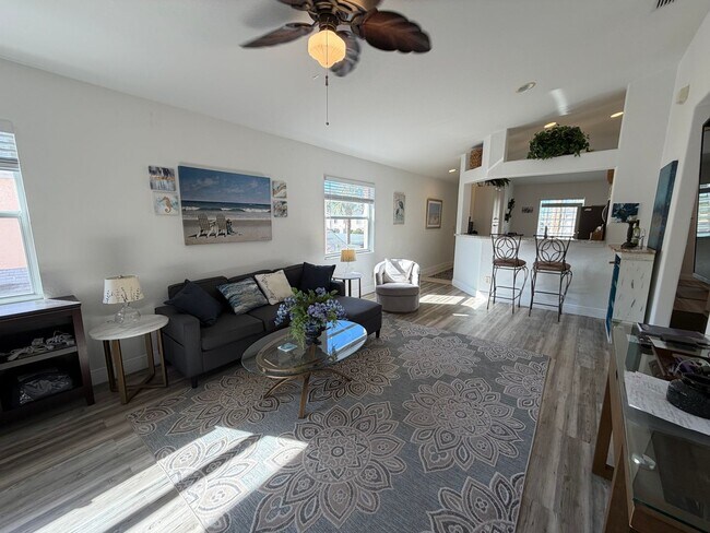 Building Photo - 26699 Little John Ct