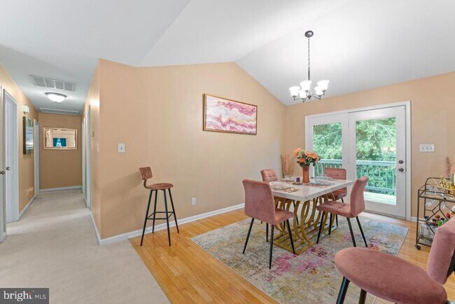 Building Photo - 10603 Eden Brook Dr