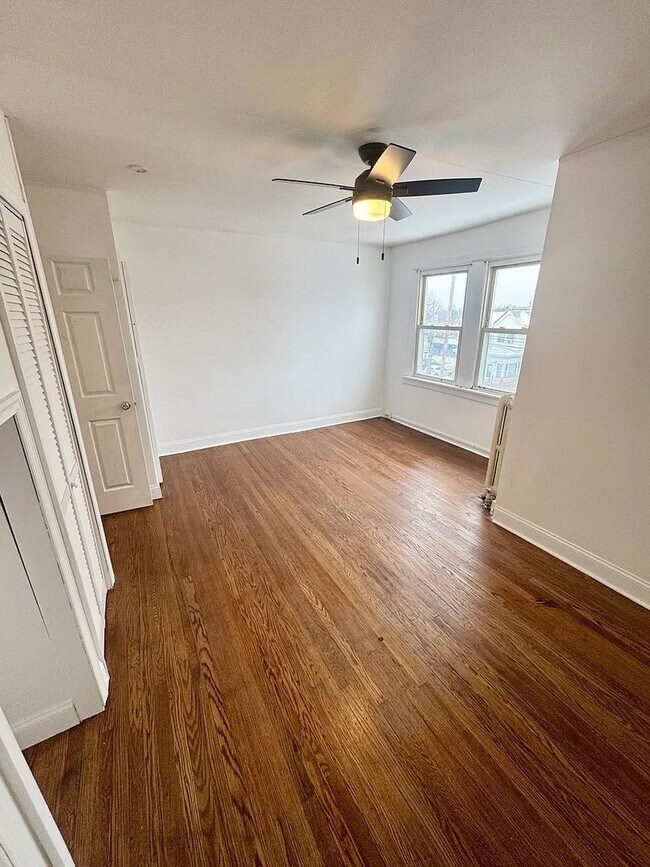 Building Photo - House for Rent in Upper Darby
