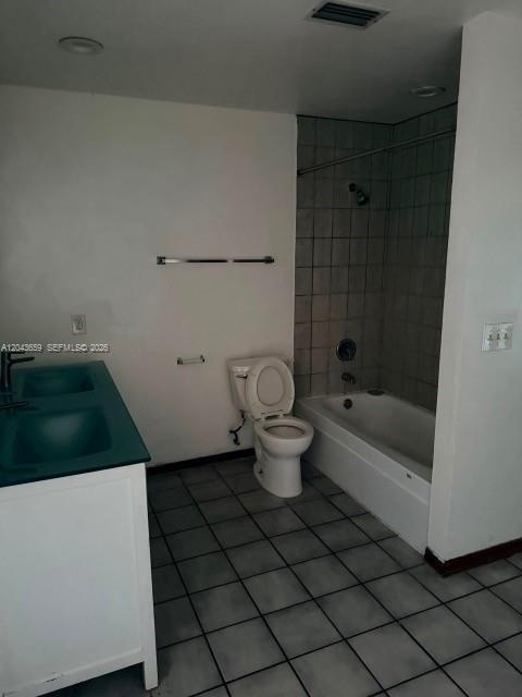 Building Photo - 14661 Flamingo Rd