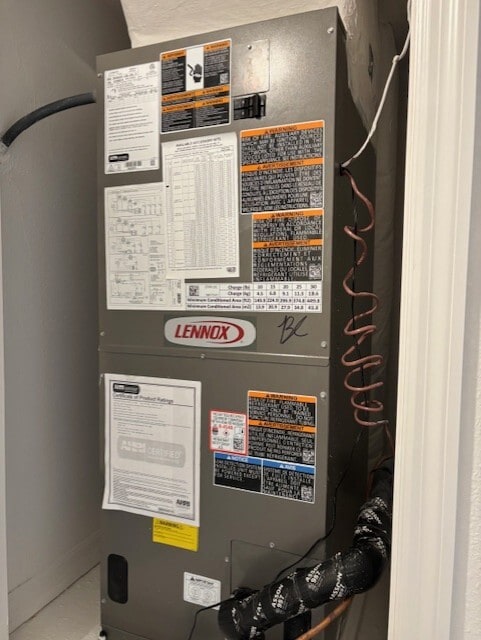 Building Photo - 3616 Majestic Dr