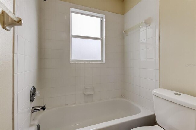 Building Photo - 6101 Lanshire Dr