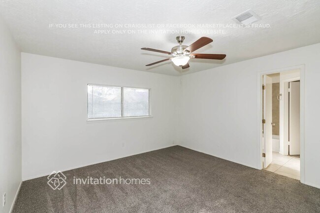 Building Photo - 17102 Stone Stile Dr