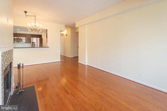 Building Photo - 1140 23rd St NW