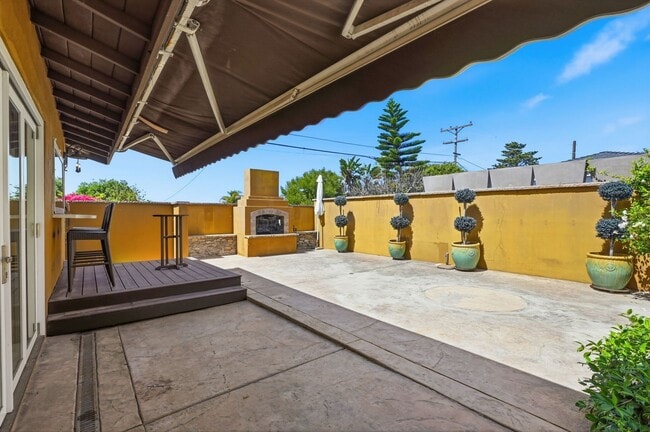 Building Photo - 1184 Devonshire Dr