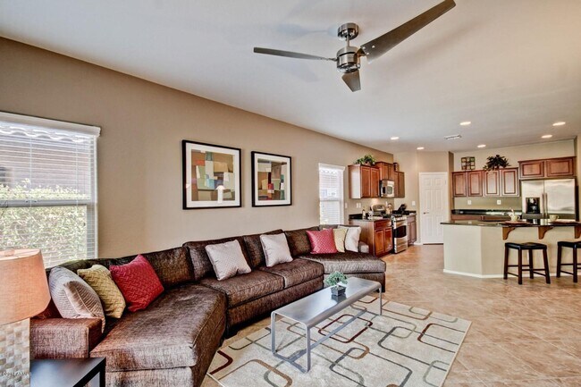 Building Photo - Gorgeous 4 Bed single level home at  Fireside - Norterra